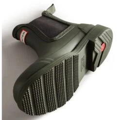 Hunter Women's Commando Chelsea Boots In Dark Olive 9 Hunter Women's Commando Chelsea Boots In Dark Olive -Vans || Blundstone || Hunter Sales 1057 4 1100x