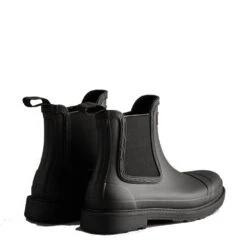 Hunter Women's Commando Chelsea Boots In Black 9 Hunter Women's Commando Chelsea Boots In Black -Vans || Blundstone || Hunter Sales 20220114165927 prod ss22 org wfs1018rma blk 3 1100x