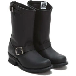 Frye Women's Engineer 12R In Black -Vans || Blundstone || Hunter Sales 4 1 41 2 1 1100x