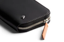 Bellroy Folio Mini -Vans || Blundstone || Hunter Sales bellroy wfma black web 05 1200x800 3cf7f2d3 d79b 4f4b 8c1a f1640cb0a6fa 1100x