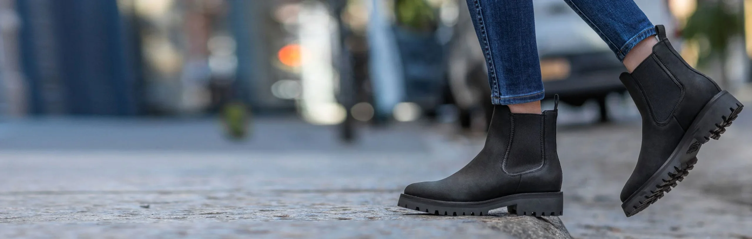 Vans || Blundstone || Hunter Sales -Vans || Blundstone || Hunter Sales 2800x890 Women Duchess Black scaled